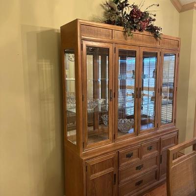Stanley Furniture China Cabinet