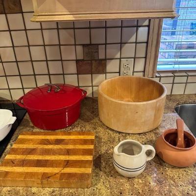 Lodge Cast Iron Dutch Oven