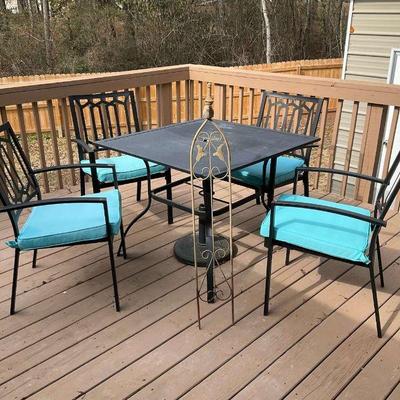 Outdoor patio set