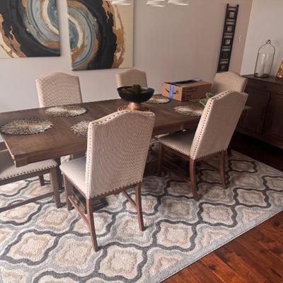 Dining Set Like New 