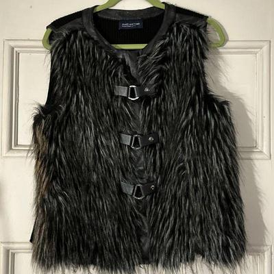 Jones New York Faux Fur Vest | Jones New York faux fur vest with sweater-lined interior and leather snaps/buckles. Size: "Signature...
