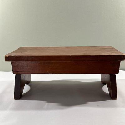 Low Footrest/Step-stool | Low-lying footrest or step-stool. - h. 6 x w. 15 in

