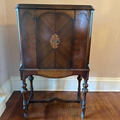 Philco Radio Cabinet | Mahogany Philco 1920's era radio cabinet with mechanics/speakers on interior repurposed for storage. - h....