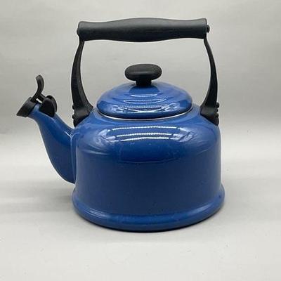 Le Creuset Tea Pot