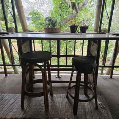 Tw148 tiki bar