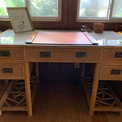 Tw187 rattan desk