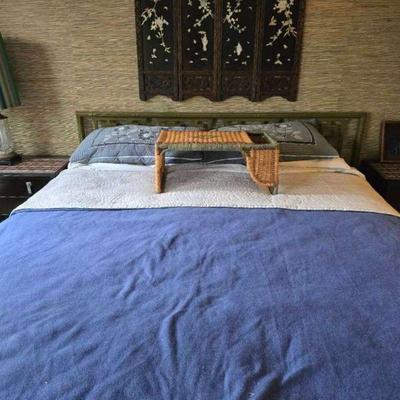 Tw203 cal king bed
