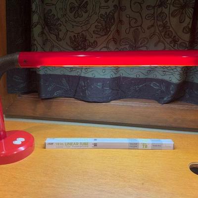 Vintage Red Desk Lamp – UL Portable Lamp, Taiwan + New Bulb in Box	