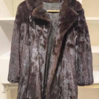 Mink Fur Coat - Luxurious Dark Brown, Size Small	