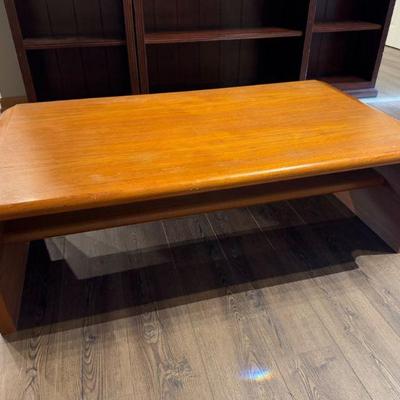Vintage MCM Teak Coffee Table – Sculptural Design w/ Lower Shelf	