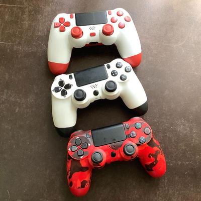 Gaming controllers