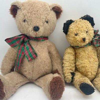 (2) Vintage Teddy Bears-feat. Rushton
