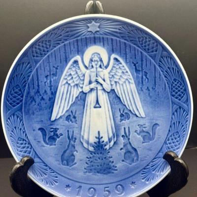 ROYAL COPENHAGEN CHRISTMAS PLATE 1959 Hans H. Hansen JULEN AT CHRISTMAS NIGHT 7"
