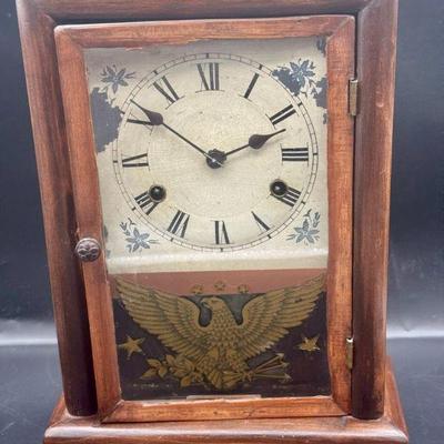 Antique Mantle Clock With Key
