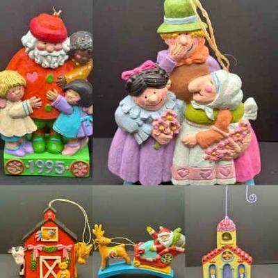 (5) De Paola Christmas Ornaments
