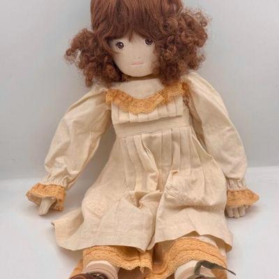 Vintage Pauline Bjonness Jacobsen doll 21"
