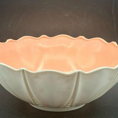 Vintage Anchor Hocking Oyster & Pearl Bowl
