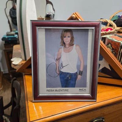 Reba McEntire Signed Photo