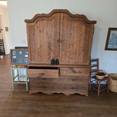 Handcrafted Walnut Linen Press
