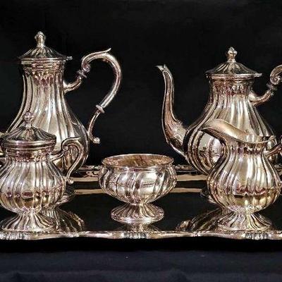 "Antiques & Heirlooms" in Evans, GA. Starts Closing Sat 2/22 at 8pm. Pickup is Mon 2/24 from 1-6pm. Shipping is available....