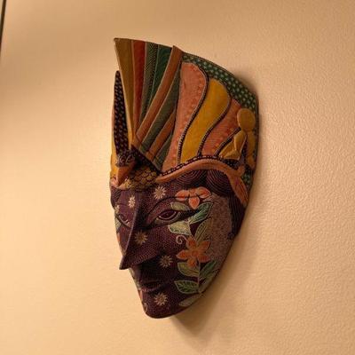 Decorative mask