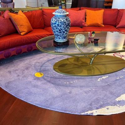 Glass pedestal table