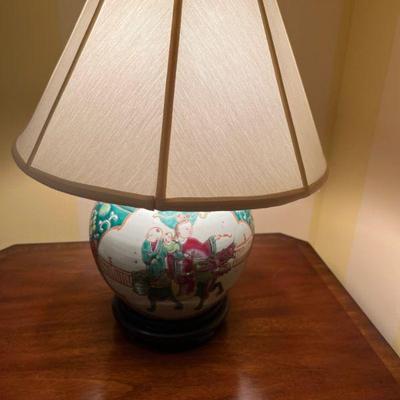 Porcelain table lamp