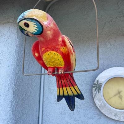 Patio bird 