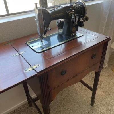 Sewing machine 