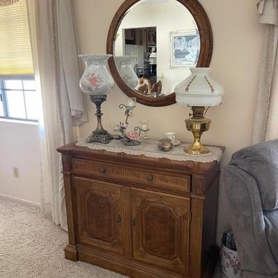 ANTIQUE
