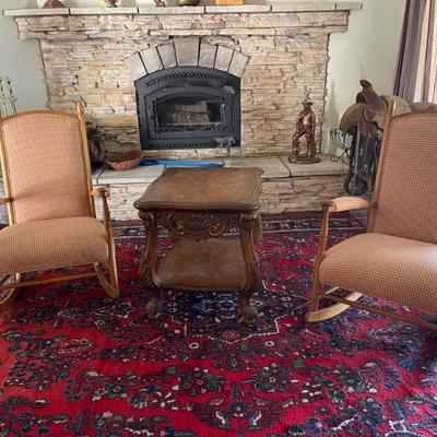 Fabulous rug and rocking chairs 