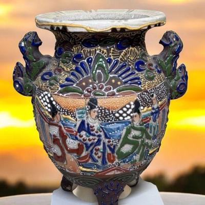 Vintage japanese satsuma pottery vase