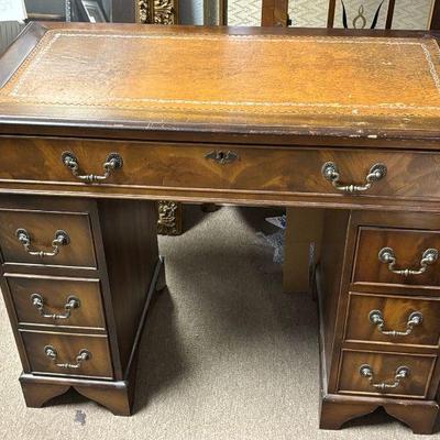 Georgian style twin pedestal desk