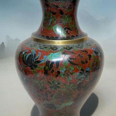 Chinese cloisonne vase