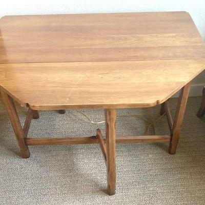 1980 centennial drop leaf gate leg side table