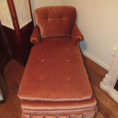 Chaise lounge