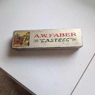 Collectible tins 