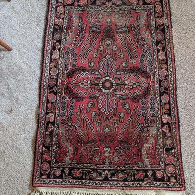 Small handmade vintage Oriental rug. measures 2'8" X 4'2"