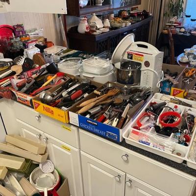 Estate sale photo