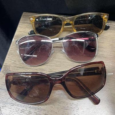 Ct472v oscar de la renta rayban & more