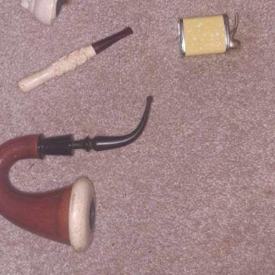Assortment of vintage pipes