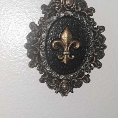 Fleur De Lis Wall Hanging Decor