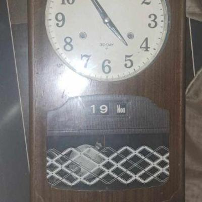 Vintage Lorus 30 Day Clock By SEIKO