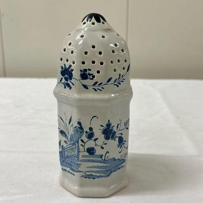 Delft Sugar Shaker | Vintage Williamsburg Delft blue and white caster powdered sugar shaker (Made in Holland) - h. 7 x w. 2.5 in

