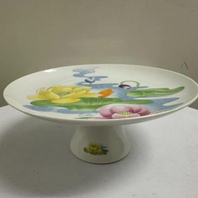 Seymour Mann Cake Plate | Vintage Seymour Mann "Water Lily" patterned cake plate on pedestal - h. 4.5 x dia. 10 in

