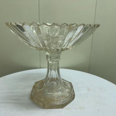 Art Deco Pedestal Bowl | Colored glass art deco pedestal bowl. - h. 10 x w. 11 in


