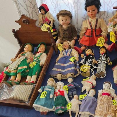Vintage dolls..dolls in bed SOLD