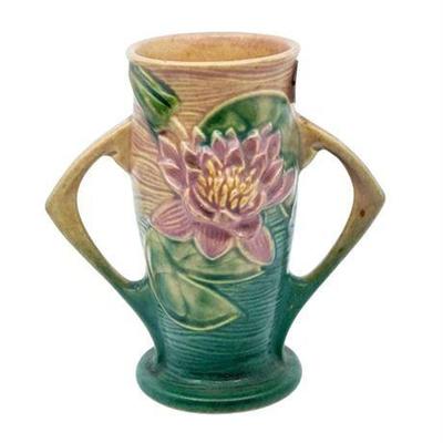 Lot 026   
Roseville Pottery "Water Lilly" 72-6 Double Handle Vase