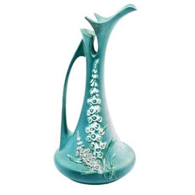 Lot 010   
1942 Roseville Pottery 6-15" Foxglove Green Ewer