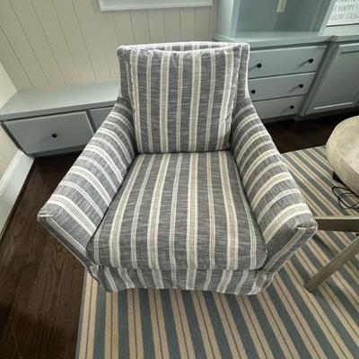 Robin Bruce Chair